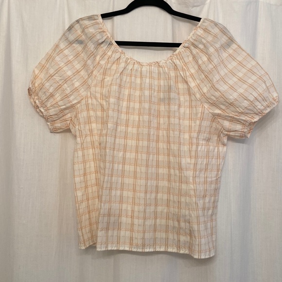 J. Crew V Back Puffed Sleeve in a textured Plaid. New, without tags. Cream, tan - Picture 2 of 15
